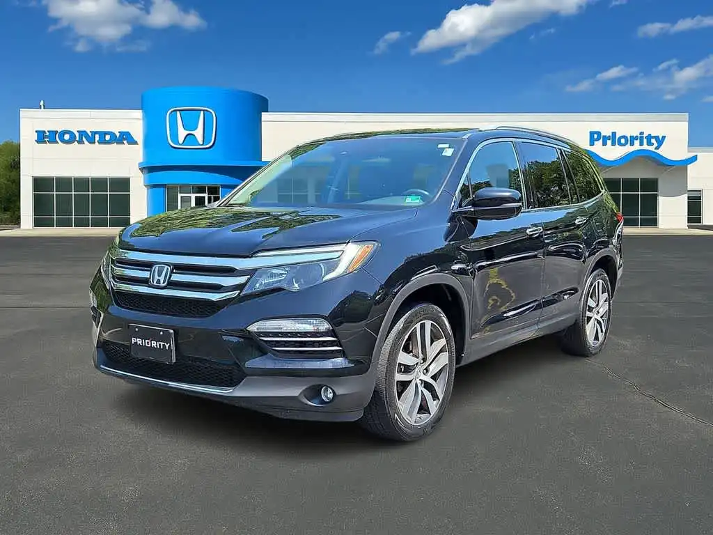 2018 Honda Pilot 4WD Touring's photo