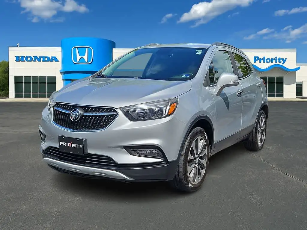 2017 Buick Encore Preferred 2 AWD photo 1
