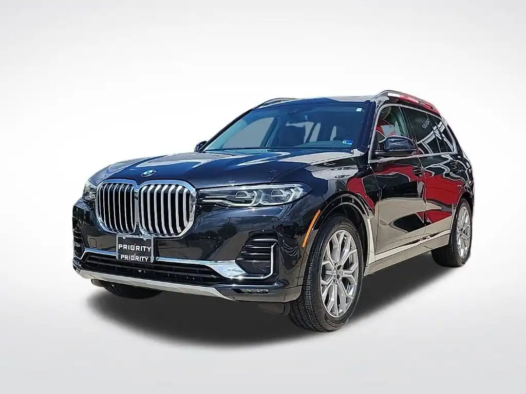 2021 BMW X7 xDrive40i's photo
