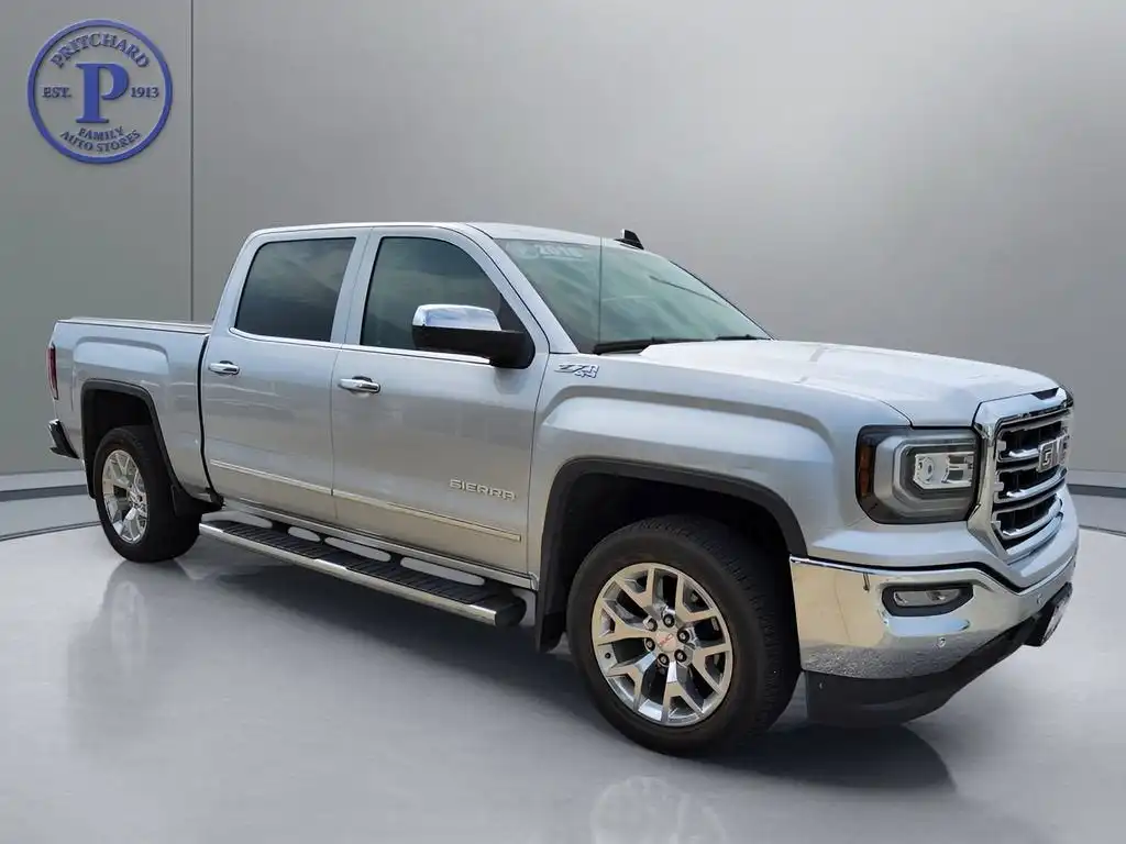 2016 GMC Sierra 4WD Crew Cab Short Box SLT's photo