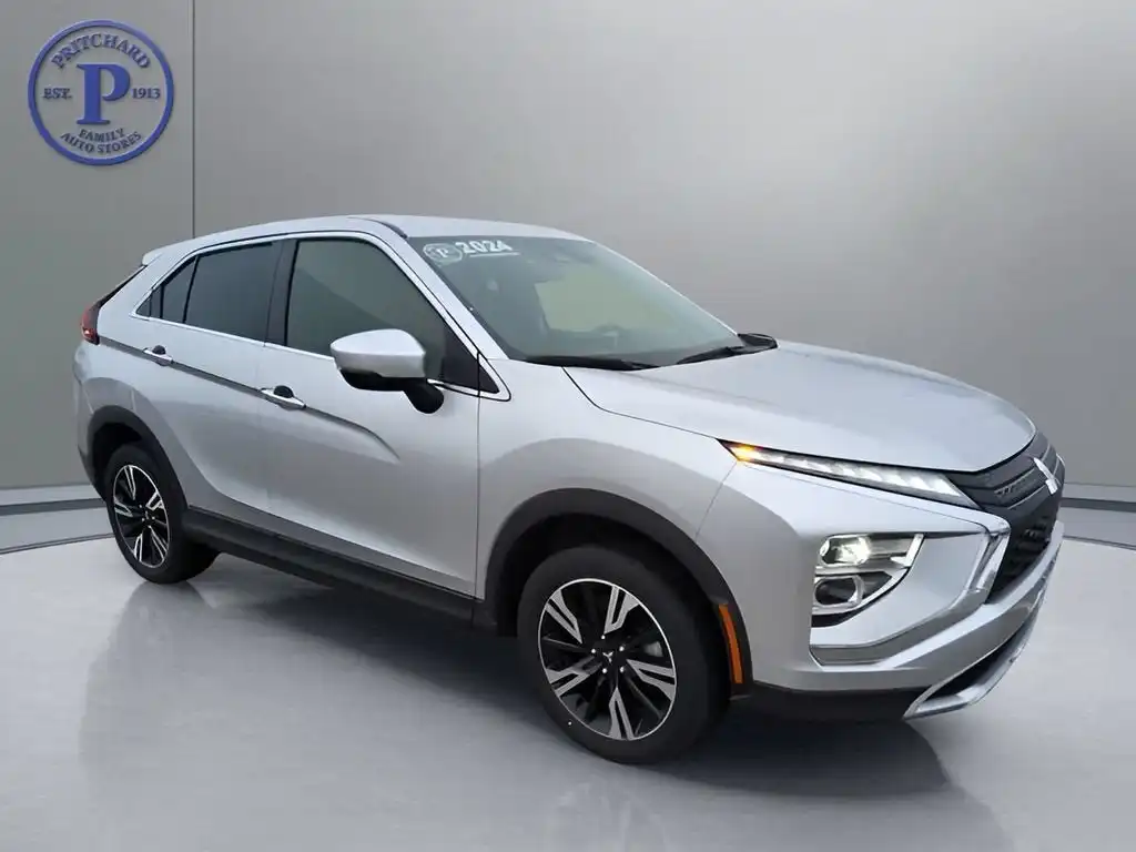 2024 Mitsubishi Eclipse Cross SE S-AWC's photo