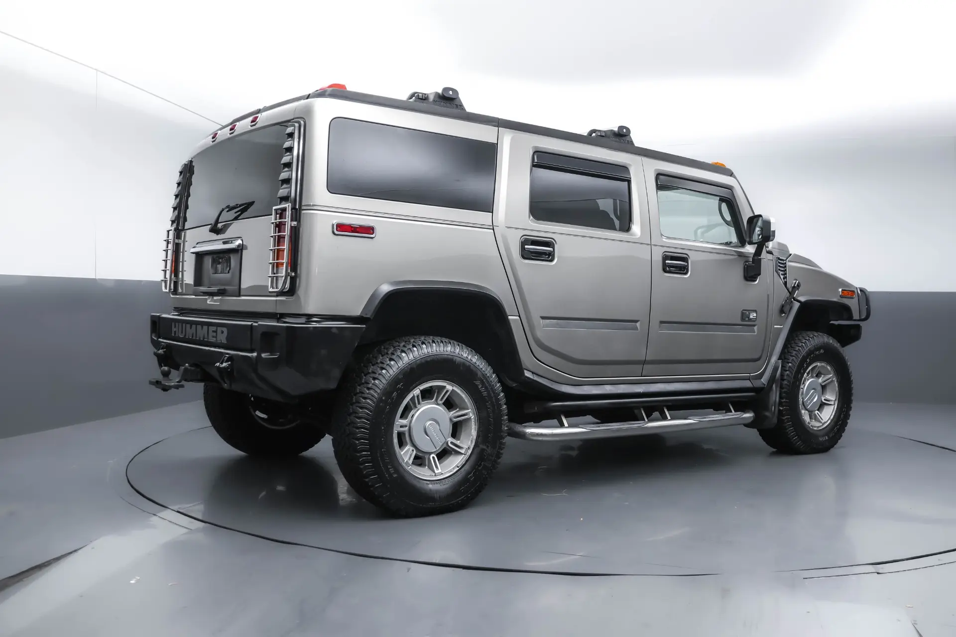 2003 Hummer H2 Base photo 4