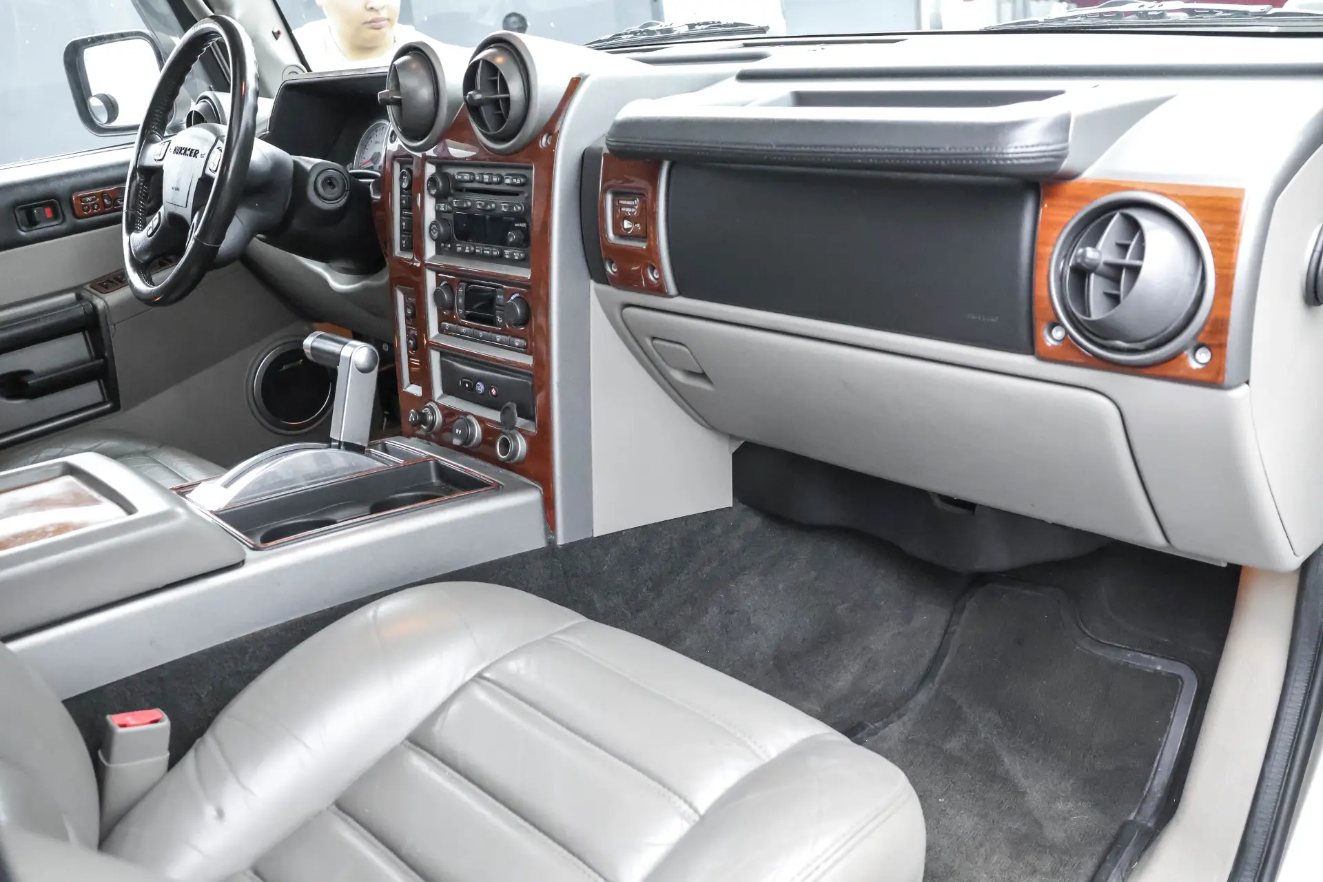 2003 Hummer H2 Base photo 5