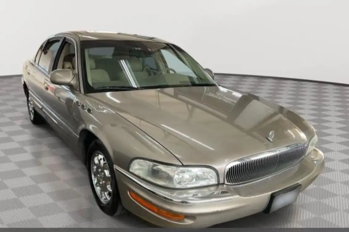 2004 Buick Park Avenue Base's photo