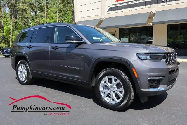 2023 Jeep Grand Cherokee L Limited 4x4's photo
