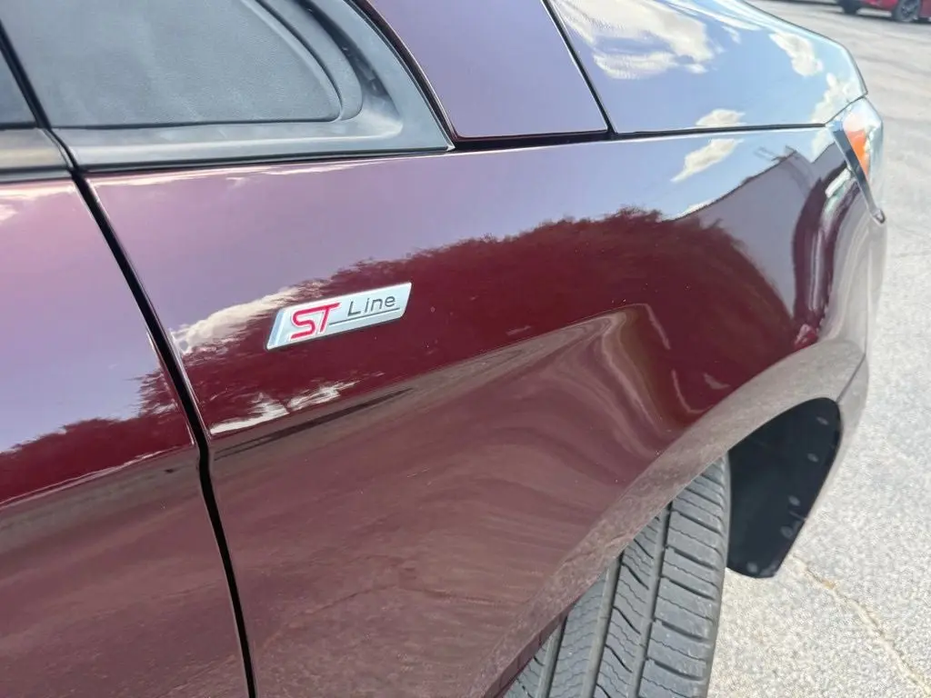 2021 Ford Edge ST-Line photo 3