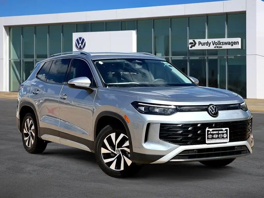 2026 Volkswagen Tiguan 2.0T S's photo