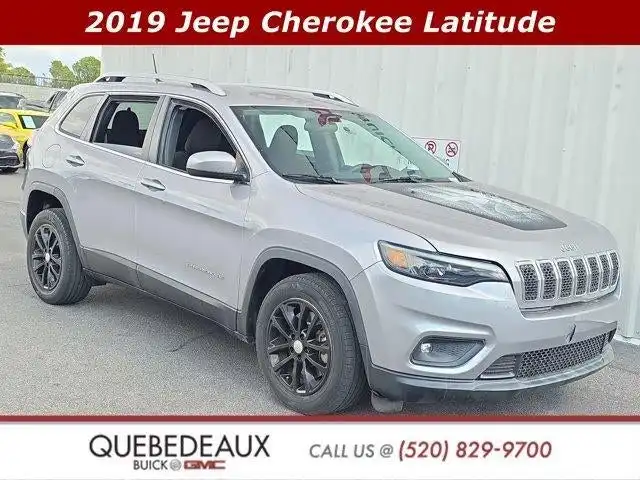 2019 Jeep Cherokee Latitude's photo