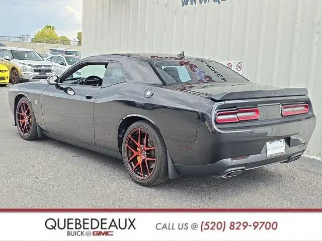 2016 Dodge Challenger Scat Pack photo 5