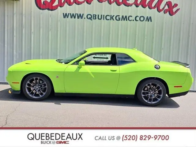 2023 Dodge Challenger R/T Scat Pack photo 5