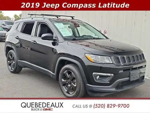 2019 Jeep Compass Latitude's photo
