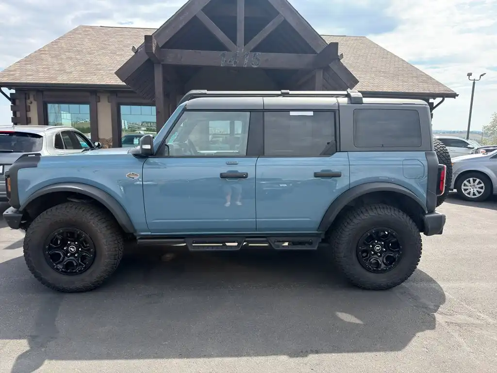 2023 Ford Bronco Wildtrak 4x4's photo