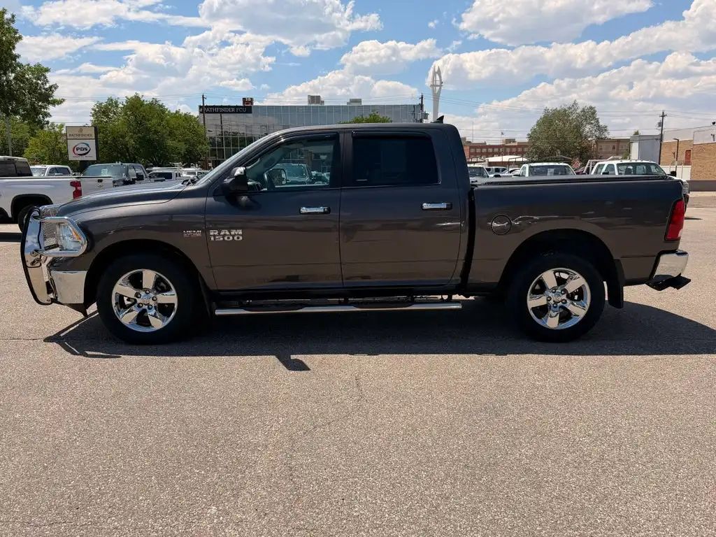 2018 RAM 1500 Big Horn 4x4 Crew Cab 5'7's photo