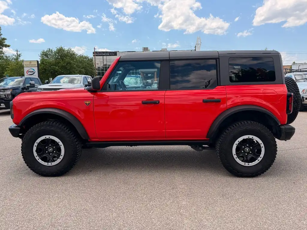 2024 Ford Bronco Badlands 4x4's photo