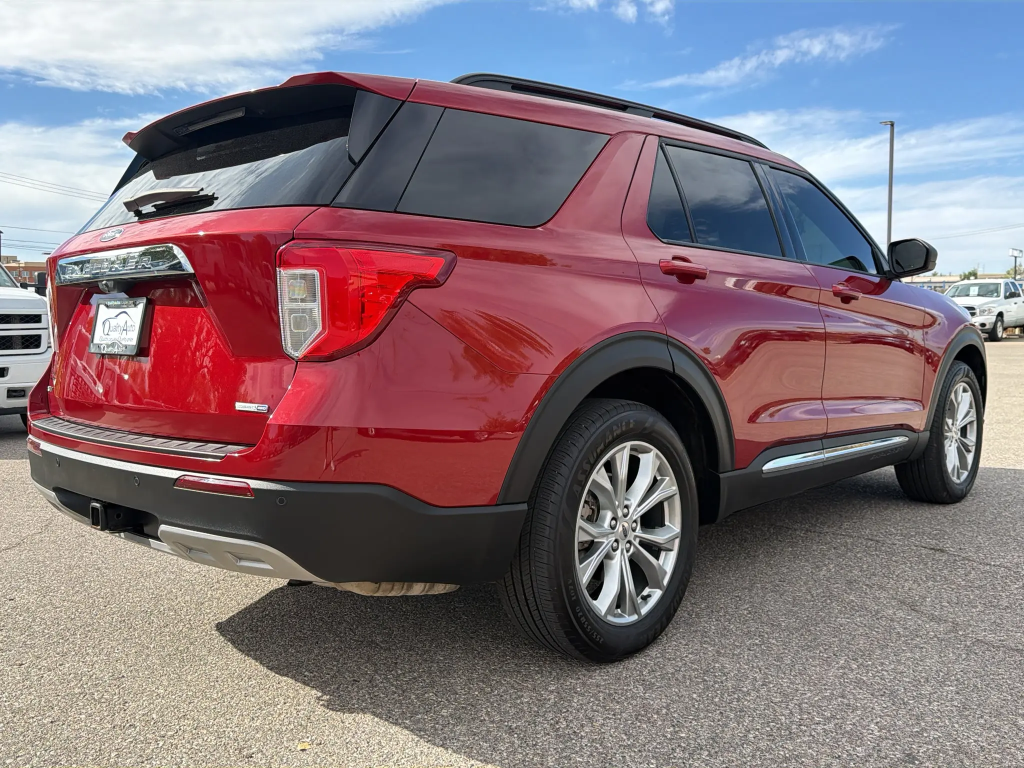 2020 Ford Explorer XLT 4WD photo 4