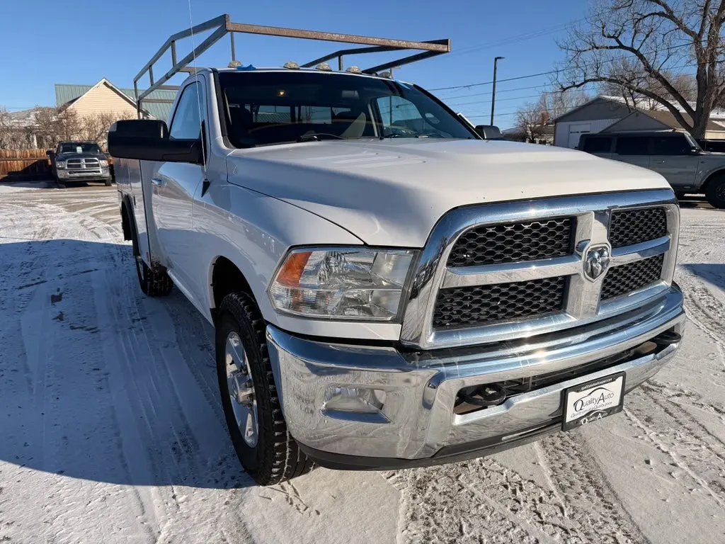 2015 RAM 2500 SLT Regular Cab photo 4