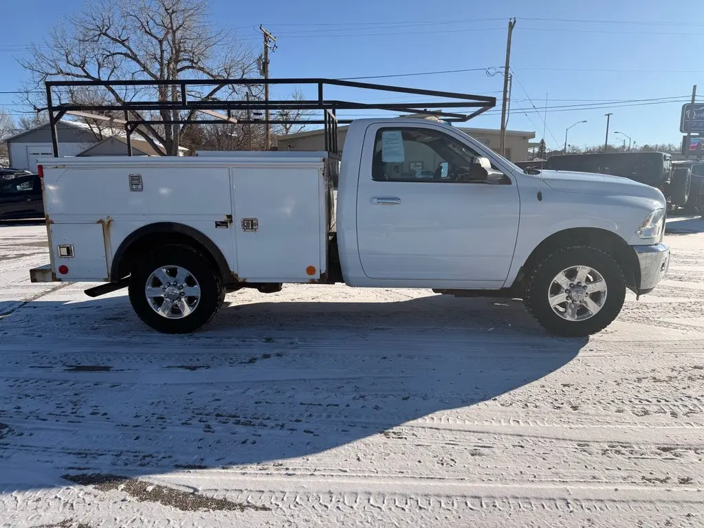 2015 RAM 2500 SLT Regular Cab photo 5