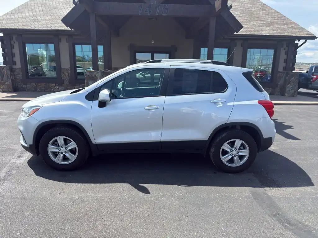 2022 Chevrolet Trax LT AWD's photo