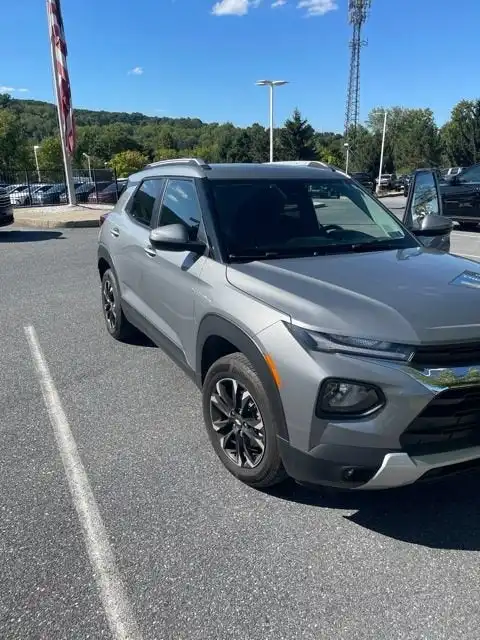 2023 Chevrolet Trailblazer LT AWD's photo