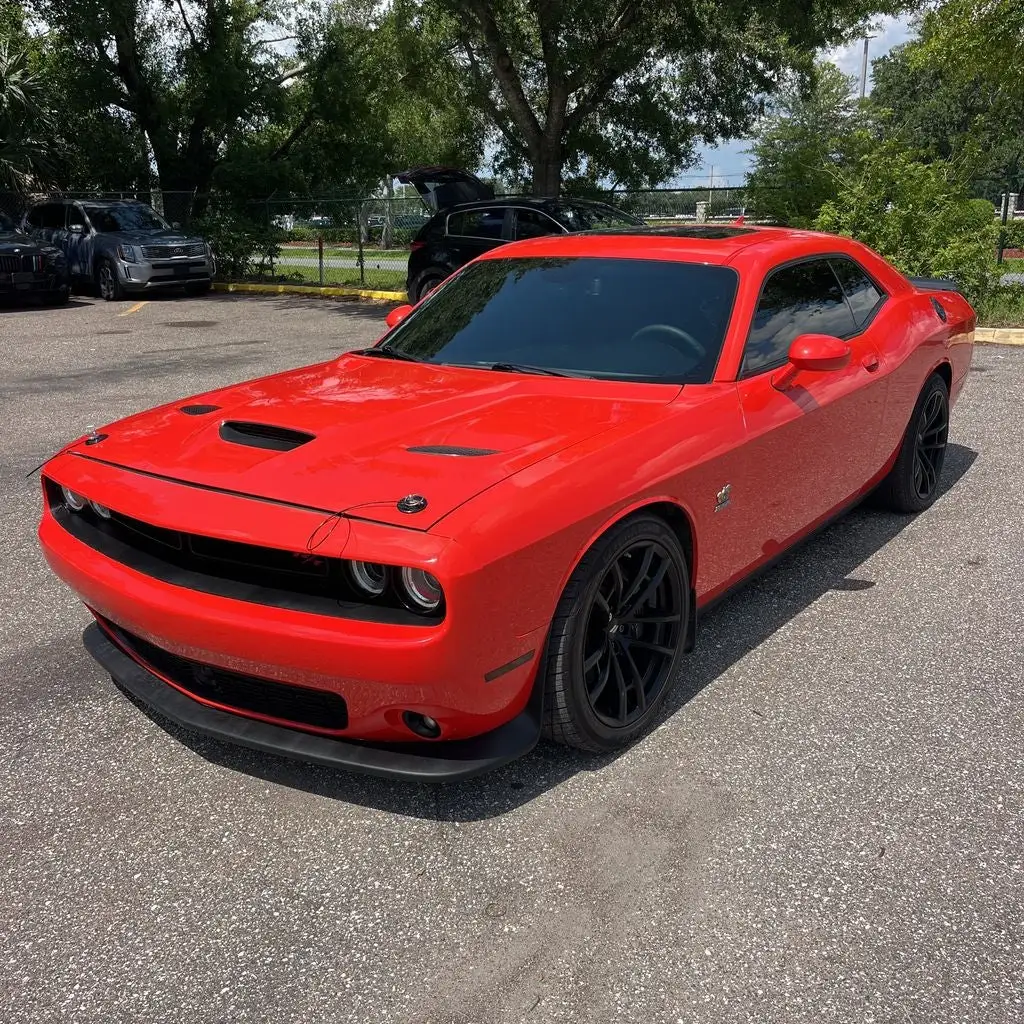 2023 Dodge Challenger R/T Scat Pack photo 1