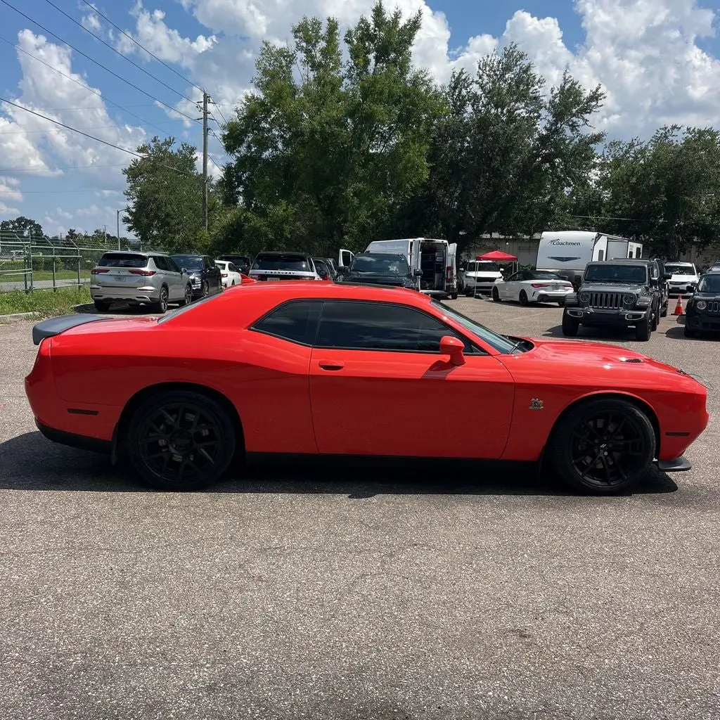 2023 Dodge Challenger R/T Scat Pack photo 5