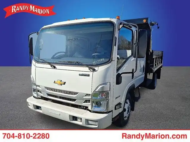 2024 Chevrolet Low Cab Forward 3500 Gas 150" WB Crew Cab's photo