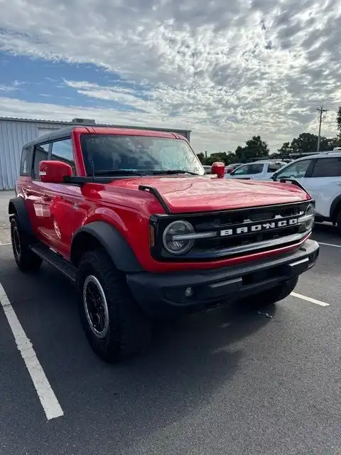 2023 Ford Bronco Outer Banks 4x4's photo