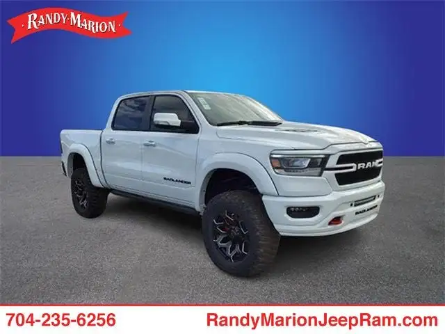 2022 RAM 1500 Laramie 4WD Crew Cab 5'7's photo
