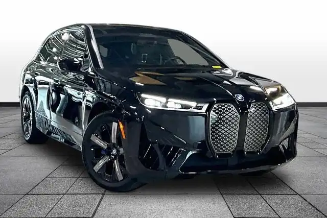 2023 BMW iX xDrive50's photo