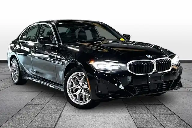 2026 BMW 3 Series 330i xDrive Sedan's photo