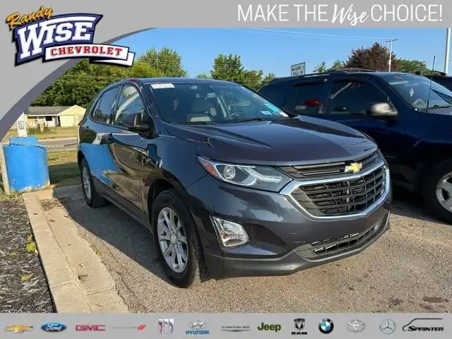 2019 Chevrolet Equinox AWD LS's photo