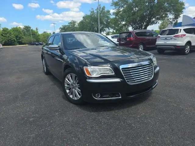 2013 Chrysler 300 C Varvatos Collection AWD's photo
