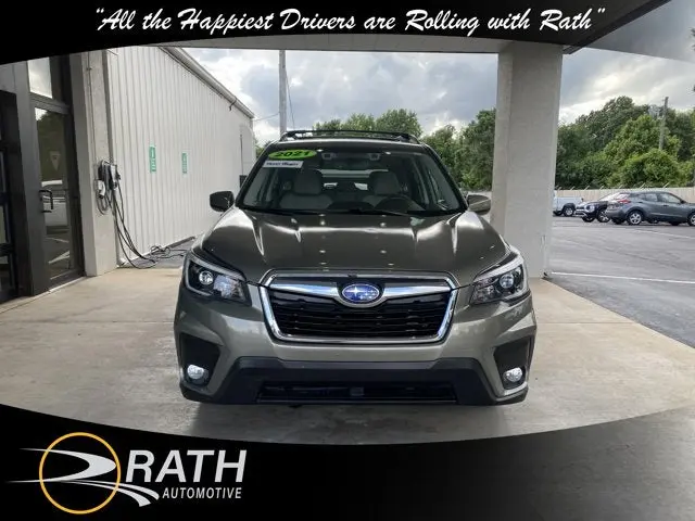 2021 Subaru Forester Premium photo 3