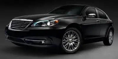 2012 Chrysler 200 Touring's photo