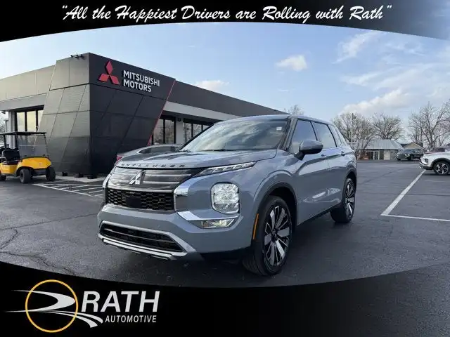 2026 Mitsubishi Outlander SE FWD's photo