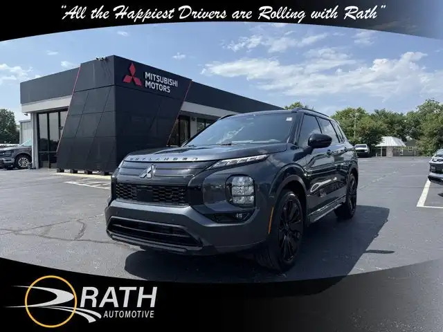 2026 Mitsubishi Outlander Black Edition FWD's photo