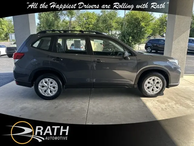 2021 Subaru Forester Base photo 4