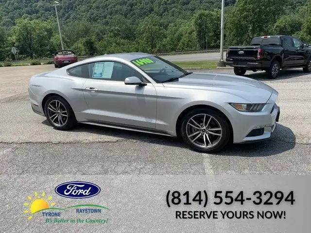 2015 Ford Mustang EcoBoost Coupe Premium's photo