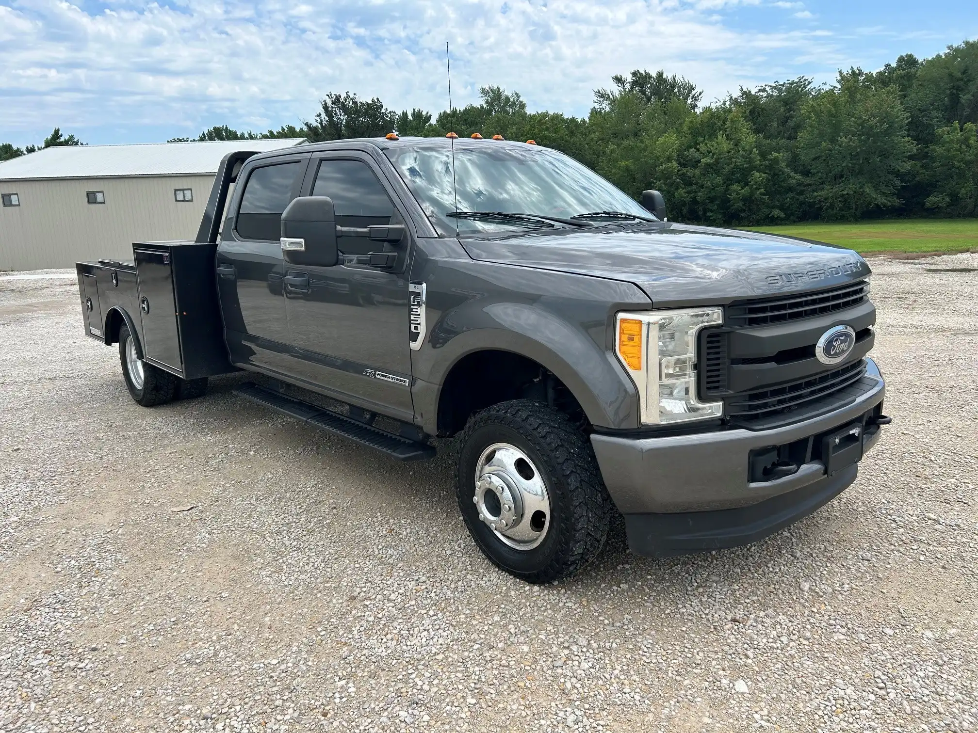 2017 Ford F-350 XL 4x4 Crew Cab 179-In DRW's photo