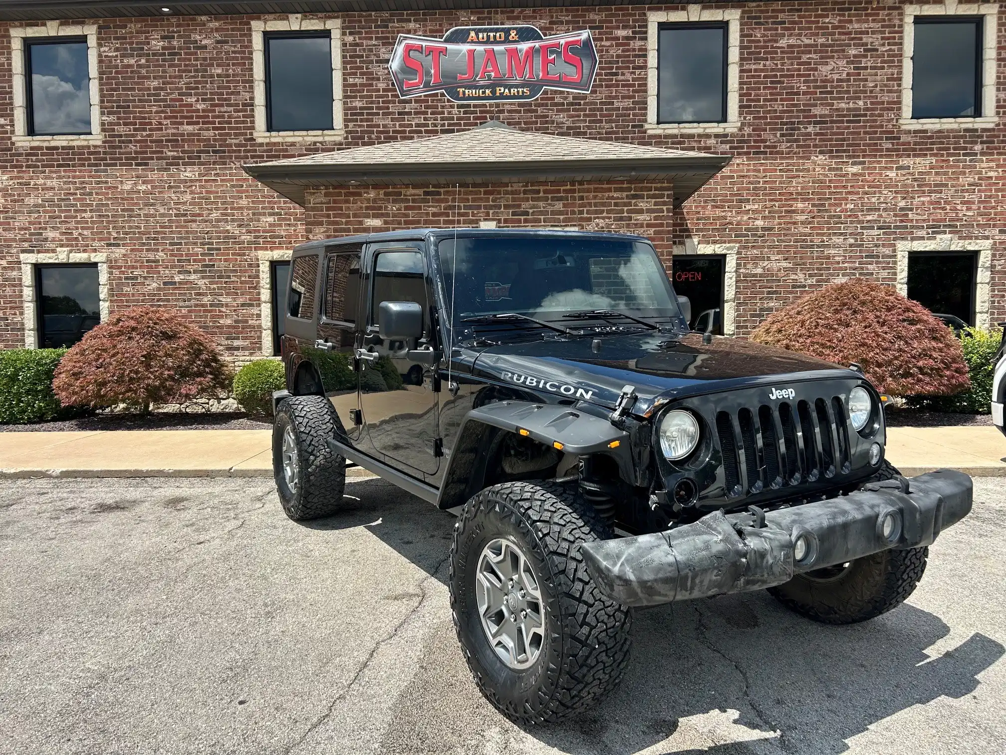 2015 Jeep Wrangler Rubicon's photo