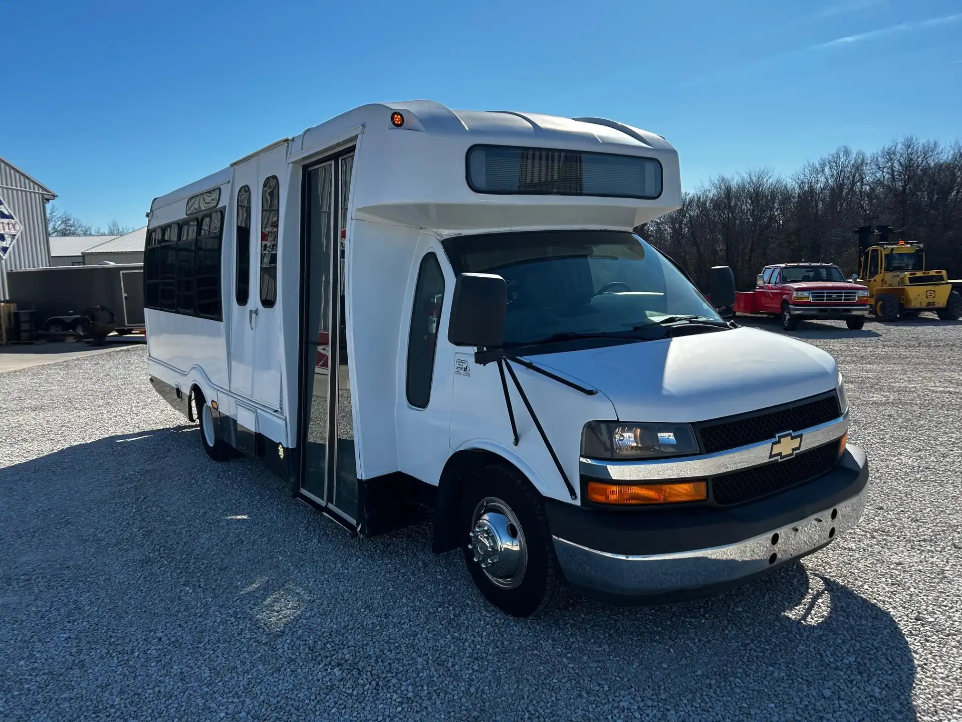 2012 Chevrolet Express's photo