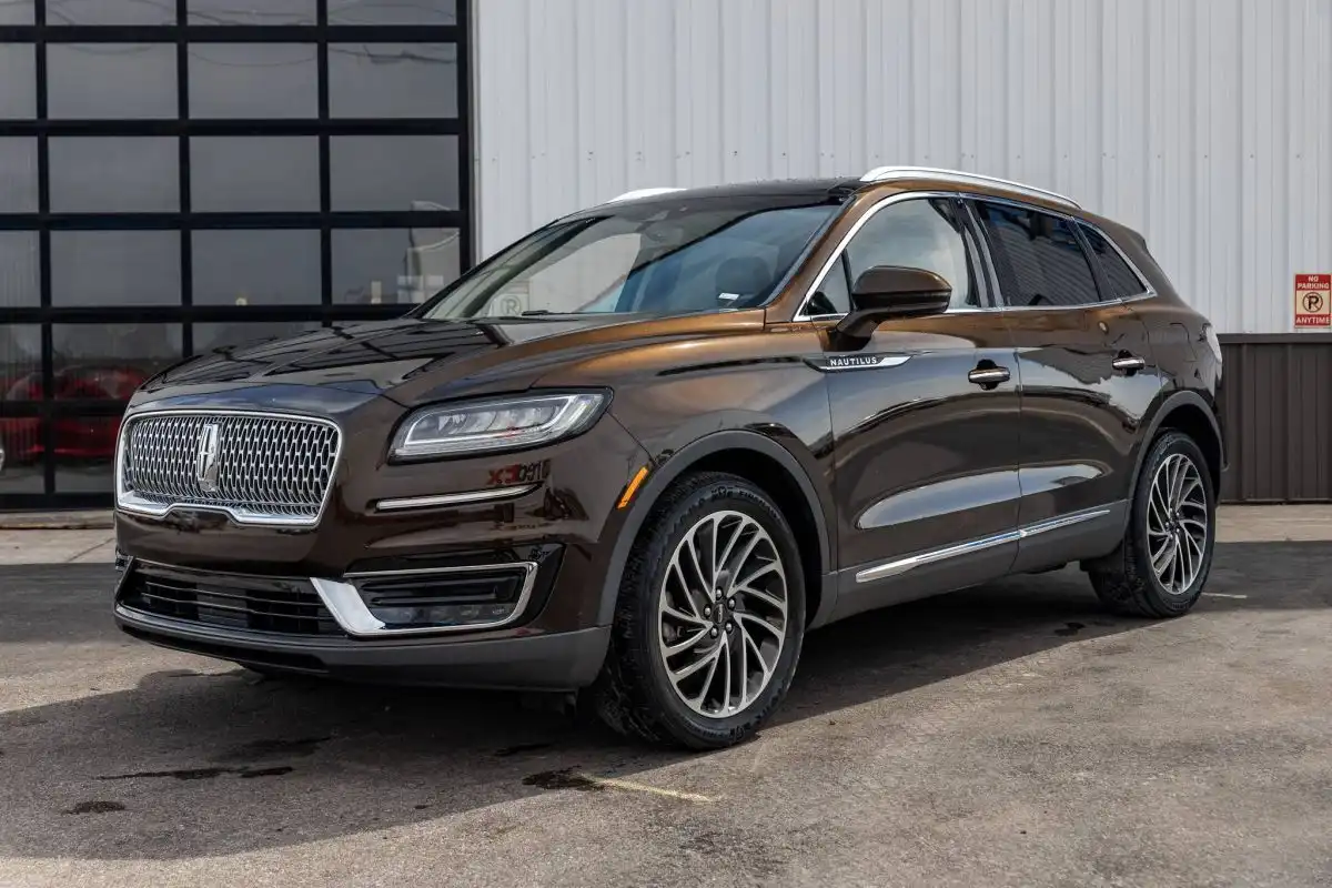2020 Lincoln Nautilus Reserve AWD's photo