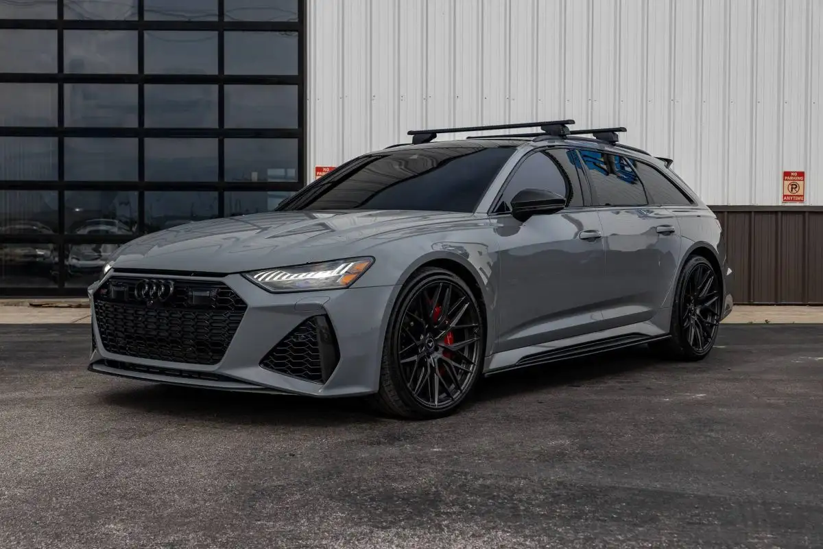 2021 Audi RS 6 Avant Base's photo