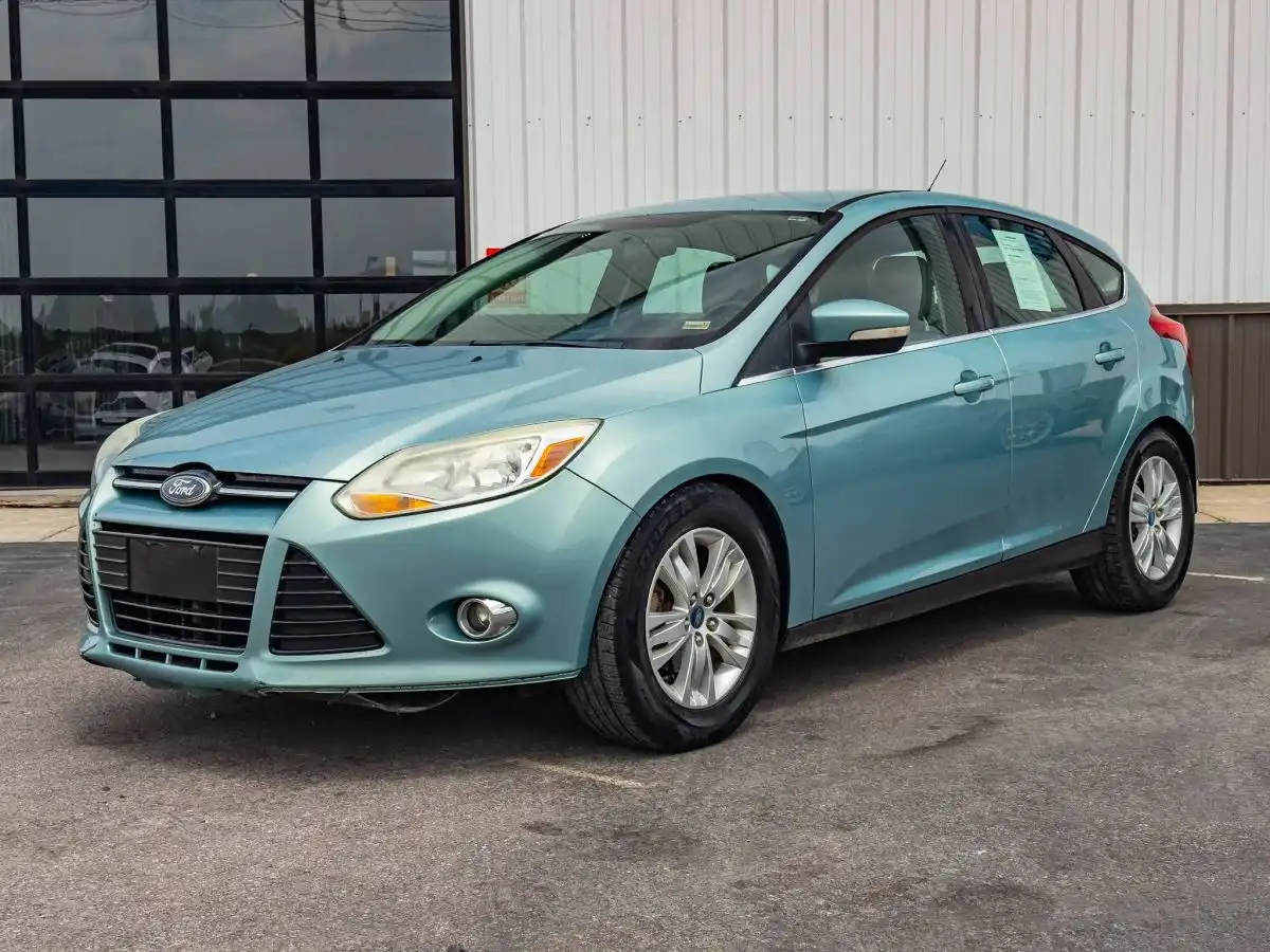 2012 Ford Focus 5 Door Hatch SEL's photo