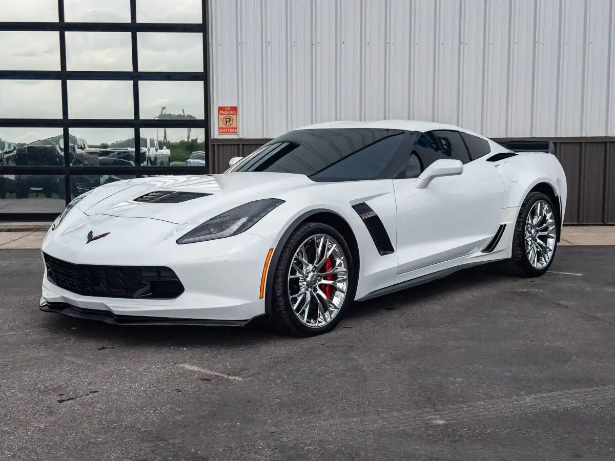 2015 Chevrolet Corvette Z06 Coupe's photo