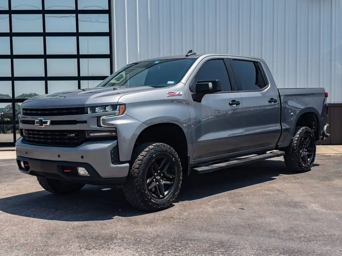 2021 Chevrolet Silverado 1500 LT Trail Boss 4X4 Crew Cab Short Box's photo