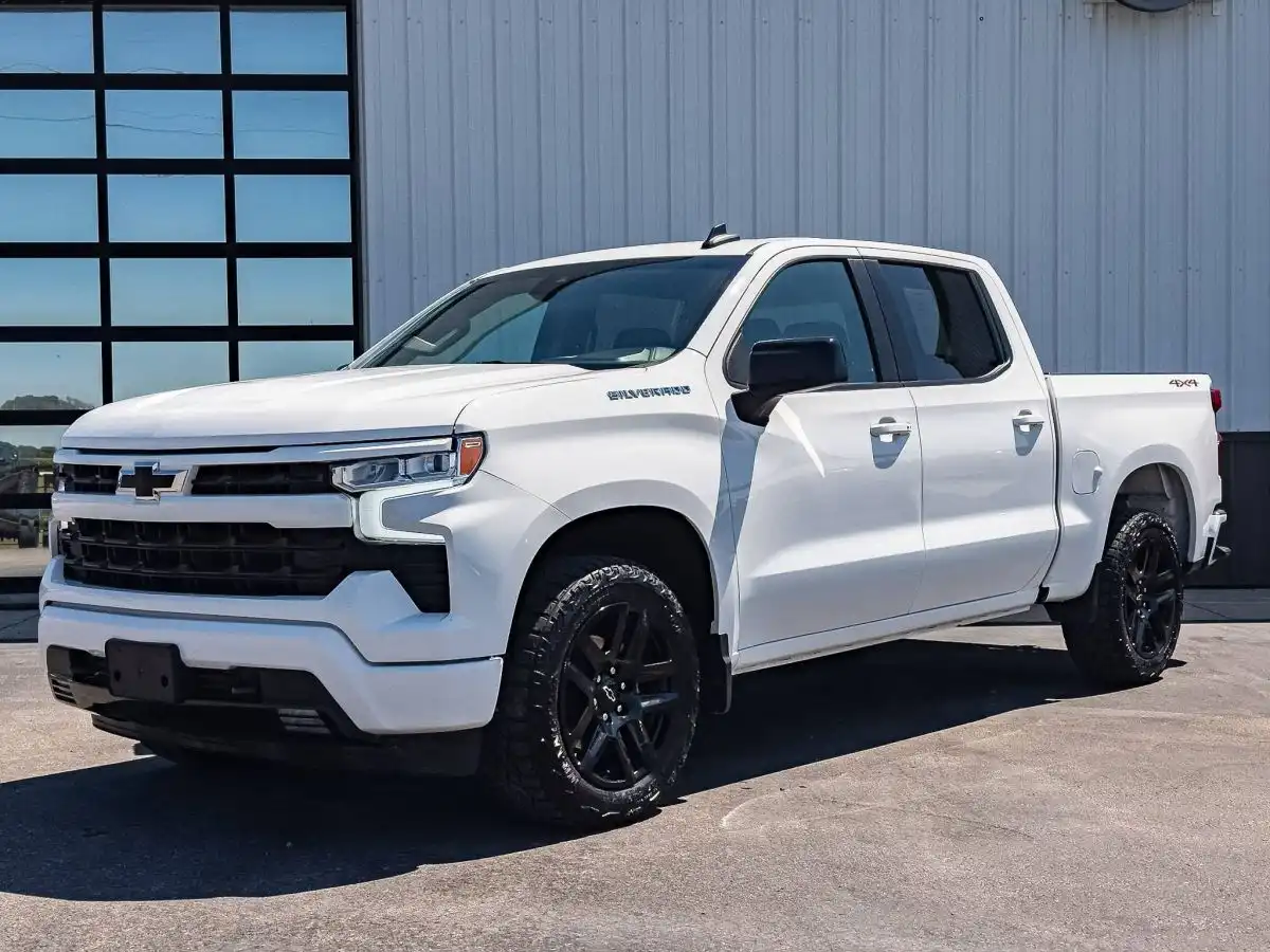 2026 Chevrolet Silverado 1500 RST 4X4 Crew Cab Short Box's photo