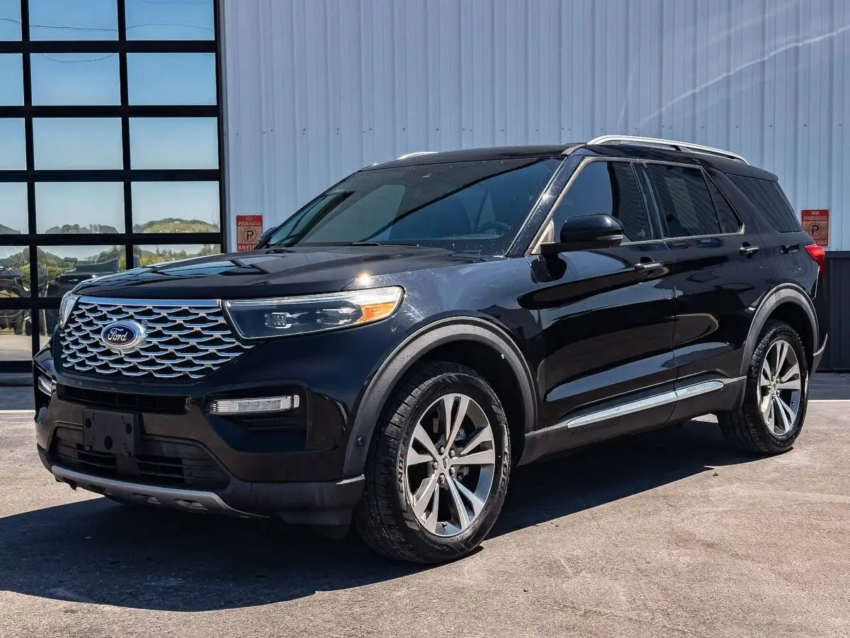 2020 Ford Explorer Platinum 4WD photo 1