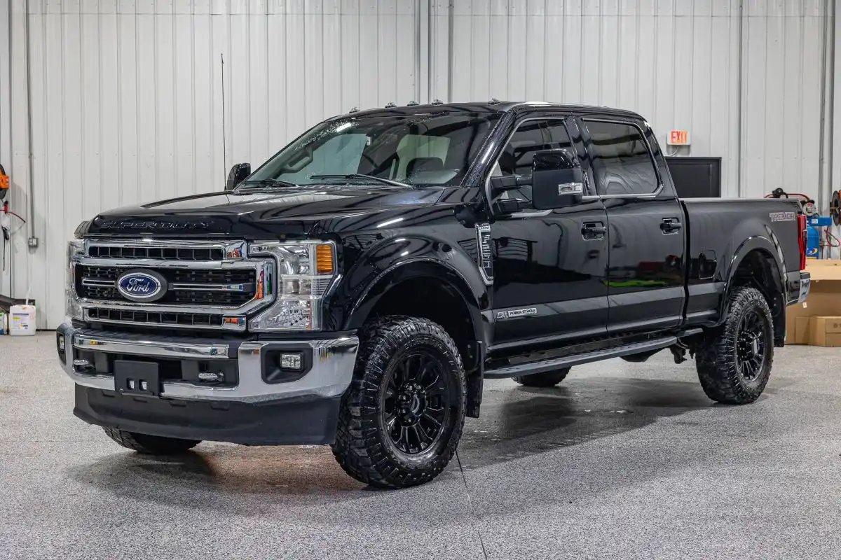 2020 Ford F-250 Lariat 4WD Crew Cab 6-3/4' Box's photo