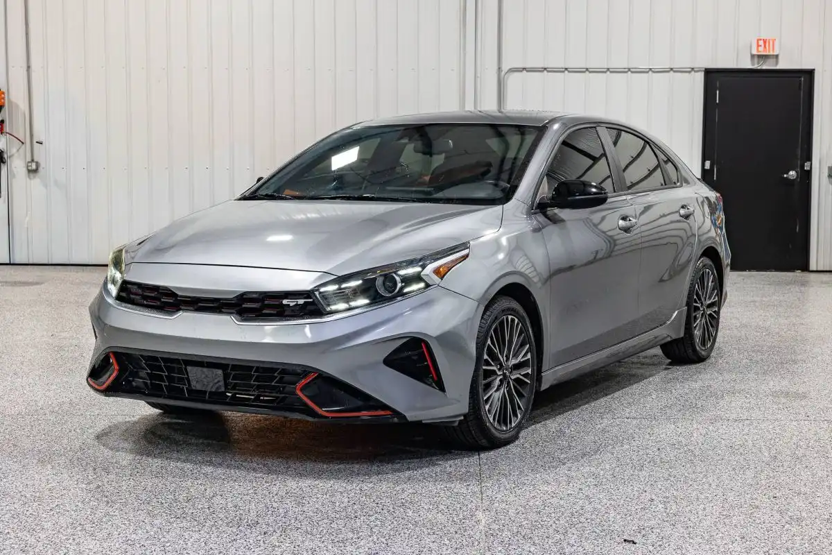 2024 Kia Forte GT-Line Auto's photo